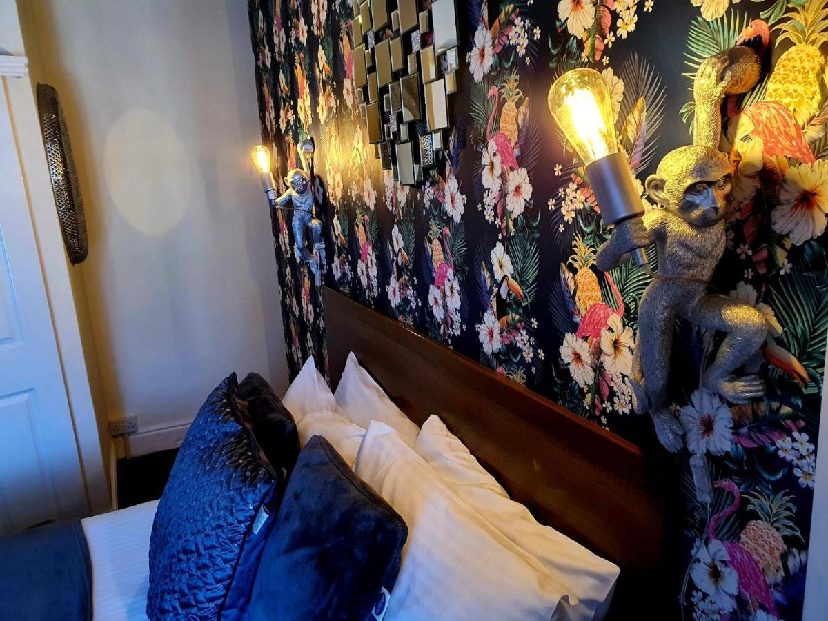 Gabrielles Bed and Breakfast Blackpool Exteriör bild