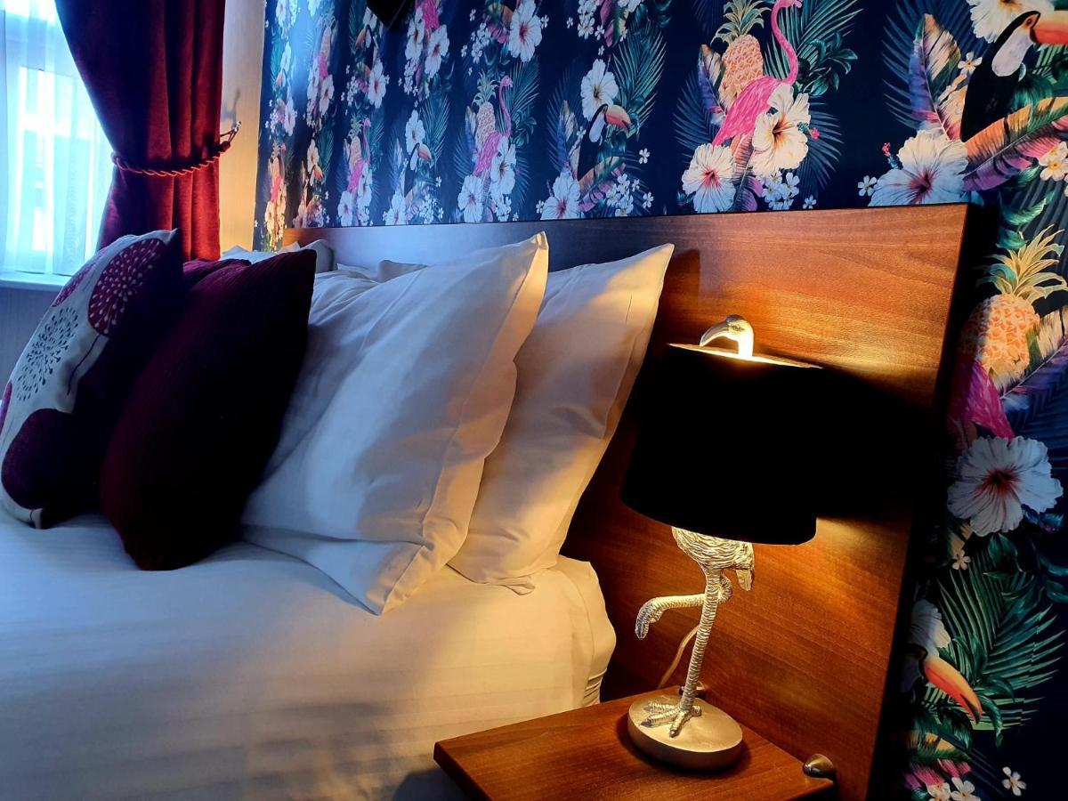 Gabrielles Bed and Breakfast Blackpool Exteriör bild