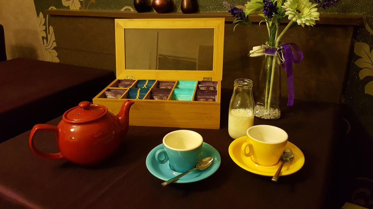 Gabrielles Bed and Breakfast Blackpool Exteriör bild